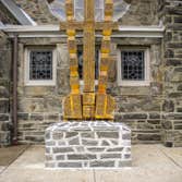 Stonework We offer complete stonemasonry services, whether it’s a new project or repairs. Stone is a durable, long-lasting building material that has b