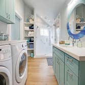 Interior Bath & Laundry