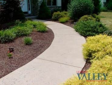 General Washing We offer a variety of property cleaning services. Here are some pictures of us in action.