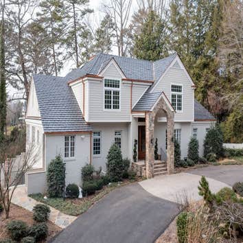 Modern Mountain Builders