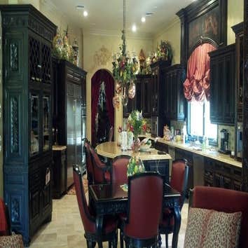 Manuel G. Souza general building contractor Manuel G. Souza is a general builder in the southern Bay Area. Our goal is to provide quality work at a rea