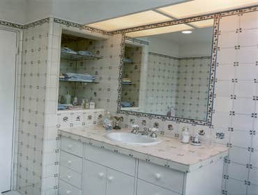 1983: Patterned Partition Bath Shortly after completing their kitchen remodel this client asked us to do a master bath remodel. Our task here was to cr