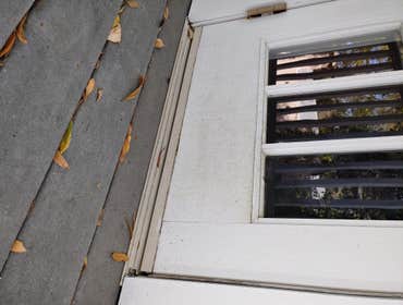 DEMO DOOR