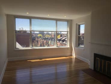 Penthouse Comm Ave