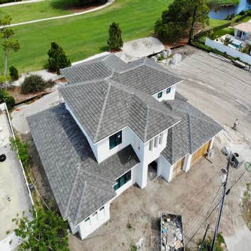 The Roofing General