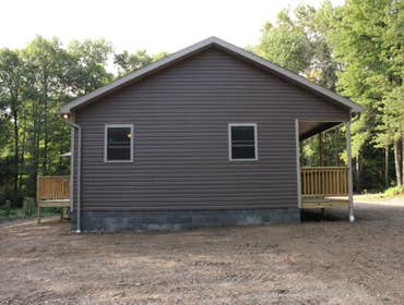 Small Cabin in the woods
