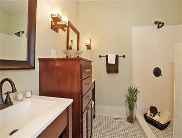 North Park Complete Remodel This is a beautiful 3 bedroom 2 bath craftsman home in North Park, San Diego, Ca
We restored the original look from 1908 an