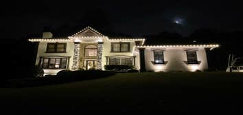 Bulldog Christmas Light Installation