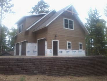 Log Home Carpentry and Restoration Along with window installation, insulation, and weatherization. Bathroom and kitchen remodels and
Custom built deck