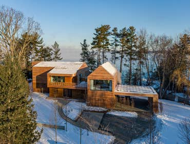 DECKHOUSE