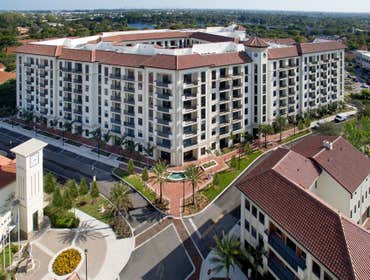 6600 Main Town Center