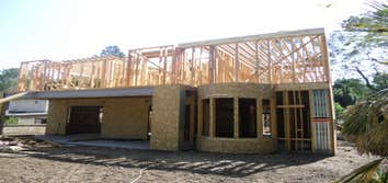 STRUCTURAL FOUNDATION AND FRAMING IN BEVERLY HILLS This is a beautiful 6,600 sq.ft. framing project in Beverlly Hills California. We collaborated with 
