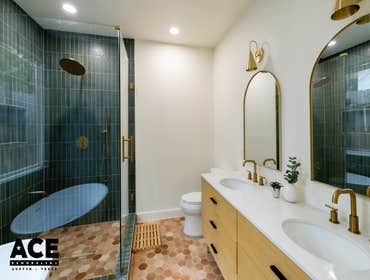 Serene Luxury Bathroom