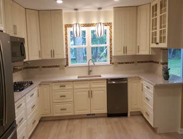 Contemporary Kitchen
