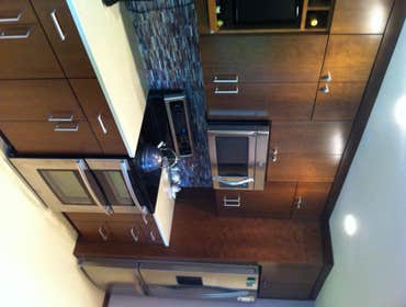Cooking wall w/ dbl oven range