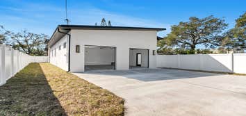 Art Homes