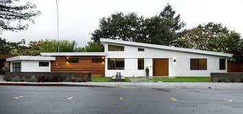 Modern New construction Ultra modern creation at the heart of Lafayette CA. Smart home technologies throughout and Eco-friendly green design