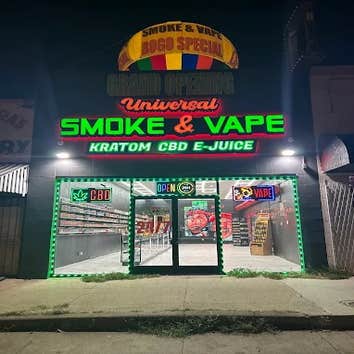 Universal Smoke & Vape