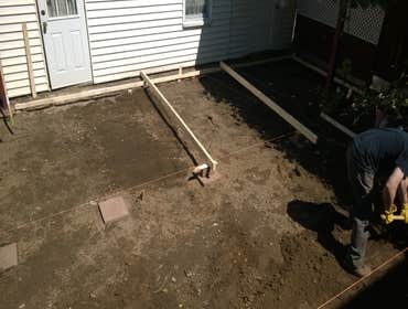 Brook st Pavers App. 600 sq ft patio with decorative pattern