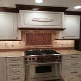 Kitchen & Backsplash