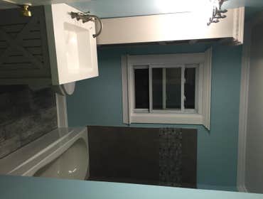 King street 1 week Bathroom renovation while the homeowners went on their honey moon
