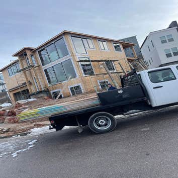 Supreme Exteriors LLC