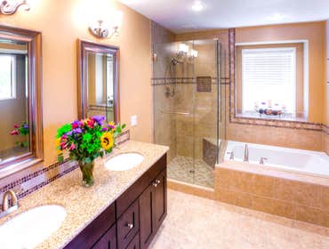 3 Day Flooring, Kitchen and Bath's Pictures Take a look at our luxurious kitchens, bathrooms and flooring we have done! Come into our showroom today to