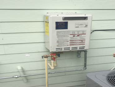 State Exterior Water Heater