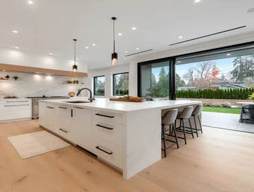 Photos by Vancouver Condo Renovations: Kitchen, Bathroom, Flooring, Cabinets & Interior Remodeling #1