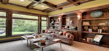 Edina Residence
