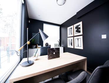 Small Professional Creative Office Spaces