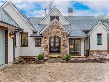 Photos by Living Stone Design + Build