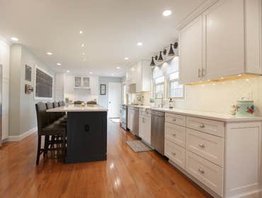 Transitional Family Kitchen in Plymouth Meeting, PA