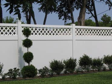Future Outdoors Vinyl Fences Future Outdoors provides fence installations of many different styles and colors of vinyl fences. These fences are made of