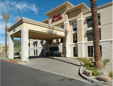 Hampton Inn & Suites
