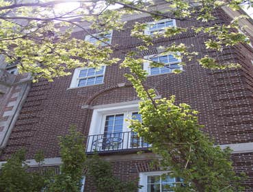 N Lake Shore Dr Home