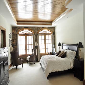 Photo(s) from Sycamore Builders Llc Here are picture of a 2600 SF one story custom home. The home consists of 500 SF master suite, guest bedrooms, cust