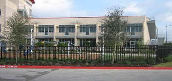 6' high Commercial Aluminum Fence 3 SPLIT RAIL 6' HEAVY DUTY COMMERCIAL GRADE ALUMINUM FENCE INSTALL BY EKREN FENCE NEAR WALNUTPORT, PA 18088