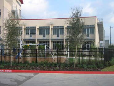 6' high Commercial Aluminum Fence 3 SPLIT RAIL 6' HEAVY DUTY COMMERCIAL GRADE ALUMINUM FENCE INSTALL BY EKREN FENCE NEAR WALNUTPORT, PA 18088