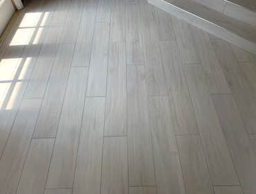Porcelain Tile Installation. Pulsar Construction, Inc. Manhattan Beach, CA.
