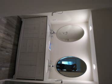 Fullview vanity