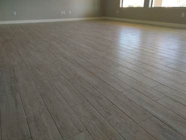 Wood Plank Tile Layed Random