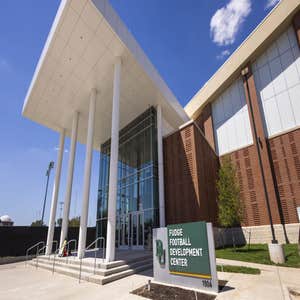 Baylor Football Creating the space that will nurture citizenship through teamwork and leadership through example.