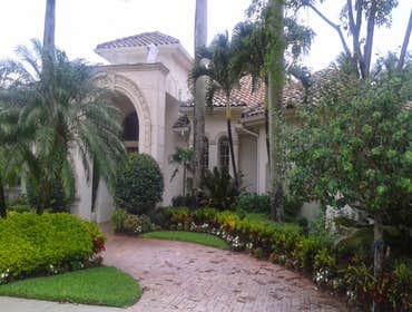 Exterior Paint, Polo Club Wellington