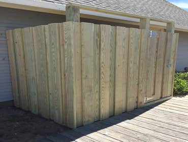 Outdoor Shower Enclosure