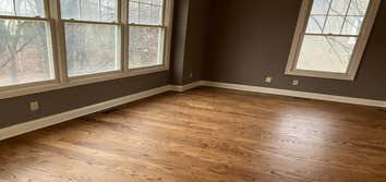 Broadview Heights-Miscellaneous repairs Water damage and drywall repairs
Door frame replacement
Base board painting
Installation of new toilets
