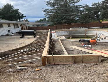 Photos by Kaemtz Custom Pools LLC #24 From blueprint to backyard perfection. ?➡️?‍♂️
This completed project showcases the quality, detail, and durabili