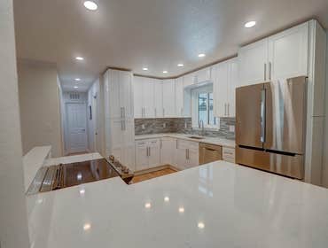 Kitchen & Bathrooms 1st Choice Builders
