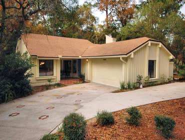 Front Entry Way