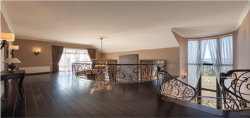 Flooring, Railing, Painting